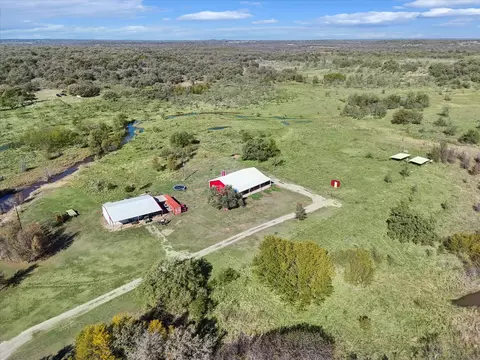 1161 Lynn Creek Rd, Jacksboro, TX 76458