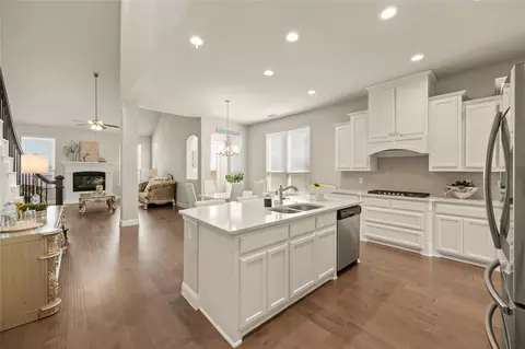 1807 Gristmill Dr, Mansfield, TX 76063