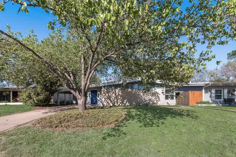 1933 Standish Dr, Irving, TX 75061