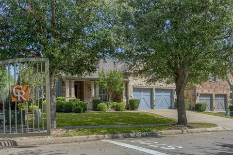 8716 Tour Dr, Mckinney, TX 75070