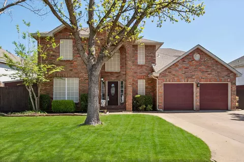 6111 Sandstone Dr, Arlington, TX 76001