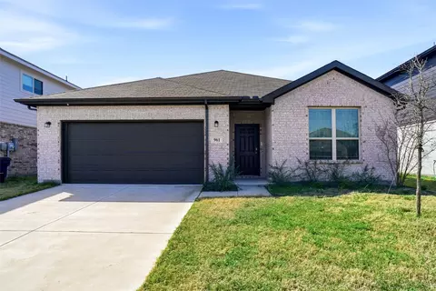 961 Billups Dr, Van Alstyne, TX 75495