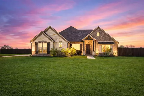 2451 Neck Rd, Palmer, TX 75152