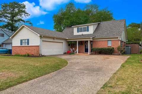 6134 Lovers Ln, Shreveport, LA 71105