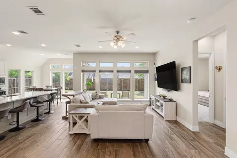 1423 Daisy Corner Dr, Prosper, TX 75078