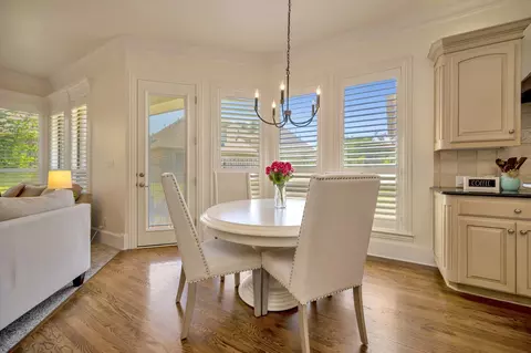 221 Versailles Ln, Keller, TX 76248