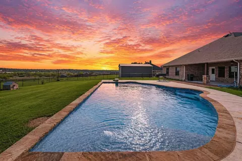 461 Pearson Ranch Rd, Weatherford, TX 76087