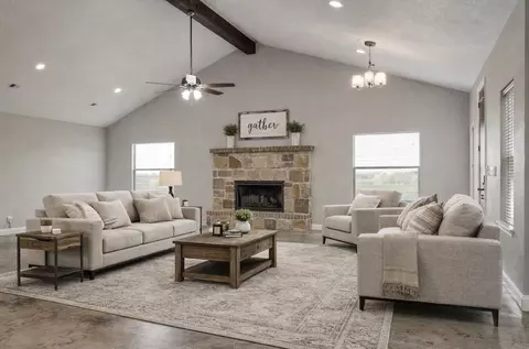 461 Pearson Ranch Rd, Weatherford, TX 76087