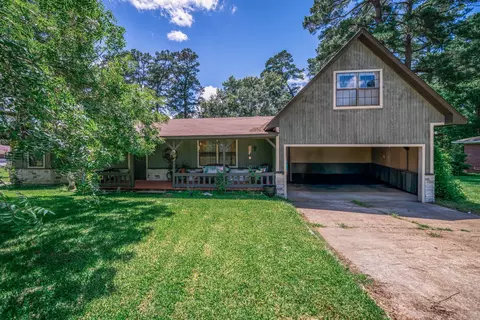 141 Cedar St, Rusk, TX 75785