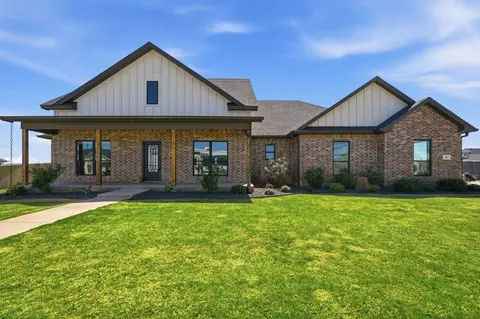 107 Beechcraft Rd, Abilene, TX 79602