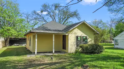 1005 Evergreen St, Mexia, TX 76667