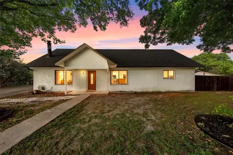 128 E Johnson St, Hewitt, TX 76643