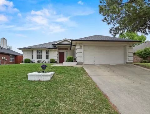 691 Montana Ct N, Keller, TX 76248