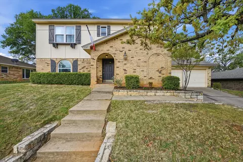 7237 Timberidge Dr, North Richland Hills, TX 76182