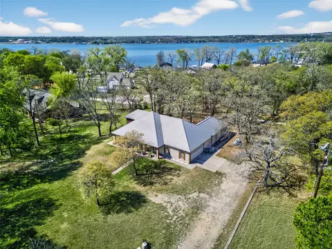 411 Valley Rd, Weatherford, TX 76087
