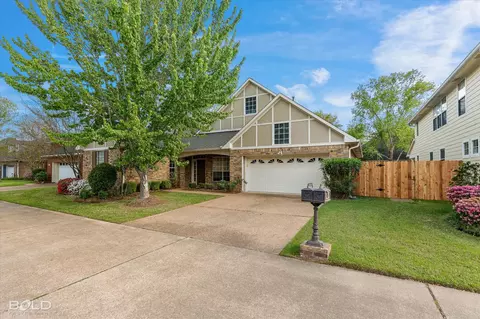105 Admiral Porter Dr, Shreveport, LA 71115