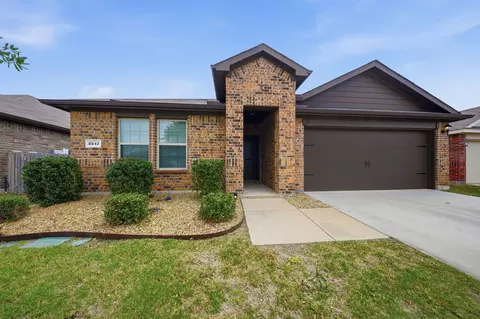 2247 Vance Dr, Forney, TX 75126