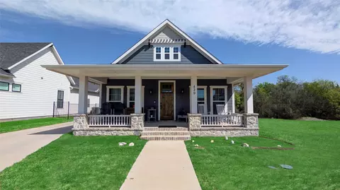 429 Skye Ln, Midlothian, TX 76065
