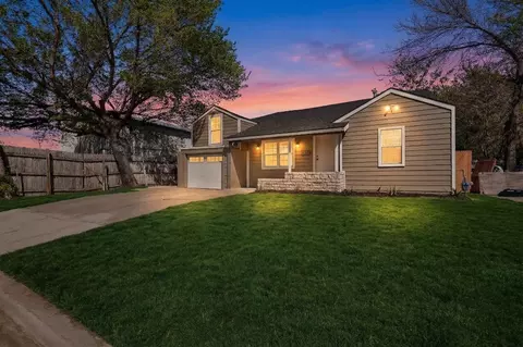 102 S Tillery Ave, Dallas, TX 75211