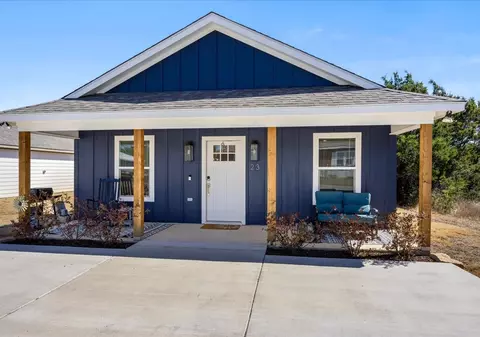 2301 Meteor Trl, Granbury, TX 76048