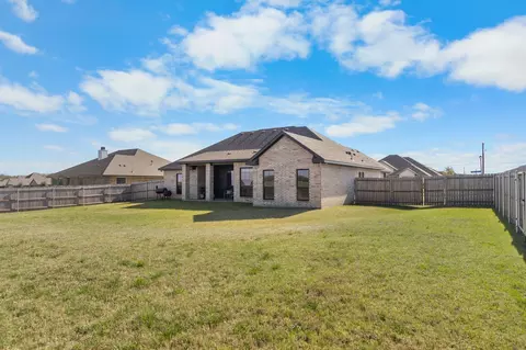 Exterior - 399 Frederick Dr, Robinson, TX 76706 photo 5 of 9