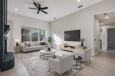 3506 Lily Ln, Rowlett, TX 75089