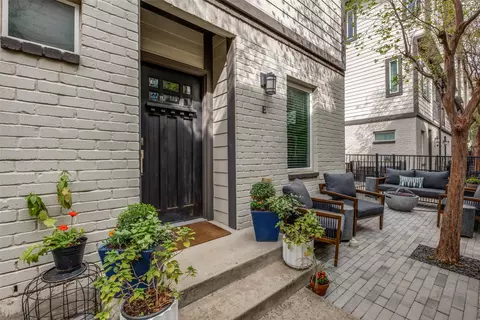 5924 Hudson St #E, Dallas, TX 75206