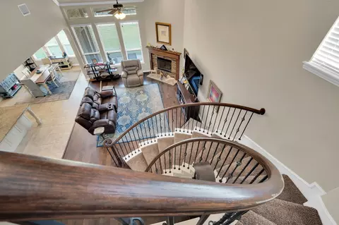 409 Brookdale Dr, Midlothian, TX 76065