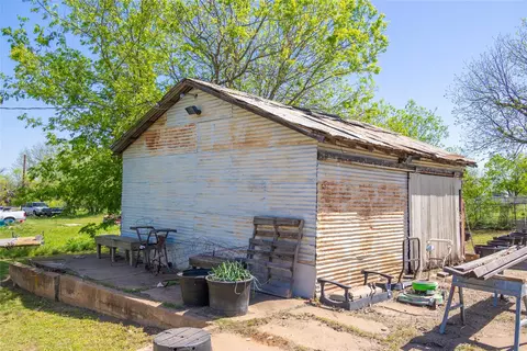 Other - 601 E Ross Ave, De Leon, TX 76444 photo 5 of 5
