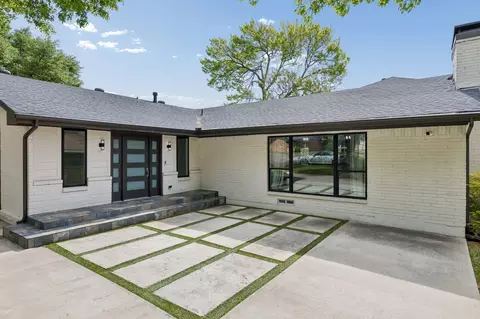 13726 Peyton Dr, Dallas, TX 75240