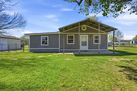 556 Ox-bow Ct, Burleson, TX 76028