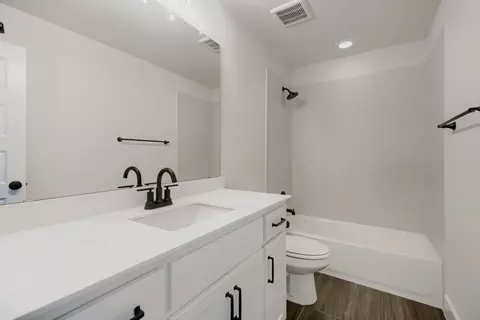 Bath - 950 Heatherbrook Dr, Prosper, TX 75078 photo 6 of 7