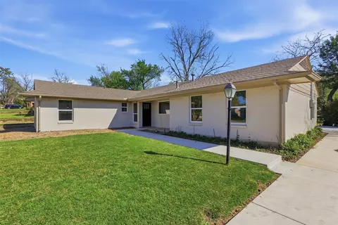 3550 Ridgeoak Way, Farmers Branch, TX 75234
