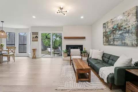 1428 Hampton Rd, Grapevine, TX 76051