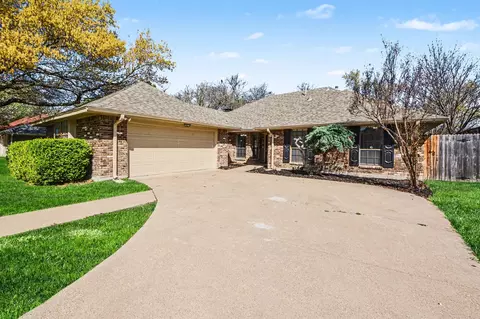 1842 Westcreek Dr, Garland, TX 75042