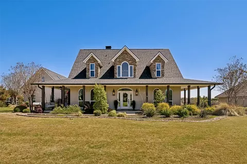 217 Crystal Ct, Heath, TX 75032