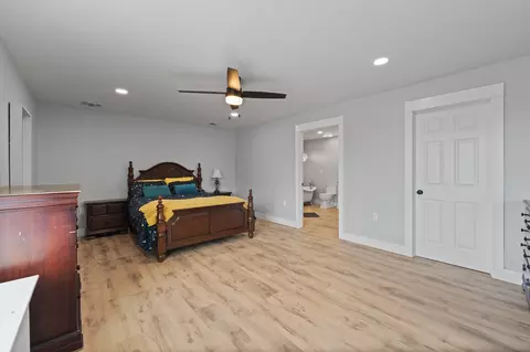 Bedroom - 420 Overlook Dr, Cleburne, TX 76033 photo 2 of 7