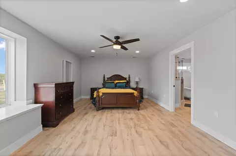 Bedroom - 420 Overlook Dr, Cleburne, TX 76033 photo 3 of 7