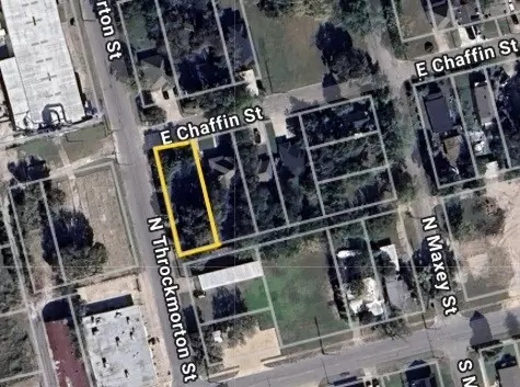 702 E Chaffin St, Sherman, TX 75090