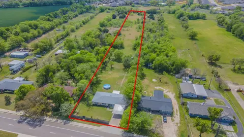 View/Area - 11118 China Spring Rd, Waco, TX 76708 photo 2 of 6