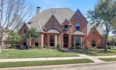 20 Glistening Pond Dr, Frisco, TX 75034