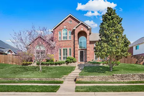 3504 Eisenhower St, Carrollton, TX 75007