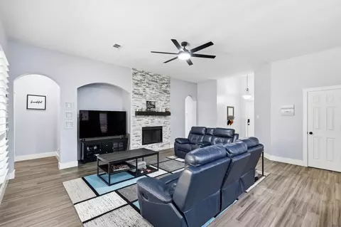 Other - 1711 Copper Leaf Dr, Corinth, TX 76210 photo 3 of 9