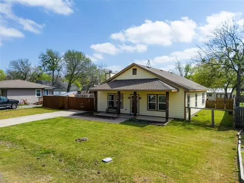 Exterior - 105 S 6th St, Celeste, TX 75423 photo 7 of 7