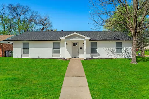 1104 Waggoner Dr, Arlington, TX 76013