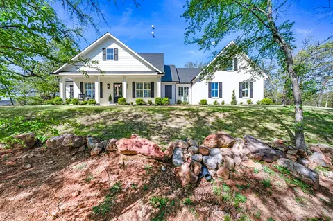 120 Nelson Dr, Sulphur Springs, TX 75482