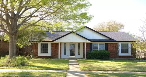 2213 Clearhaven Dr, Garland, TX 75040