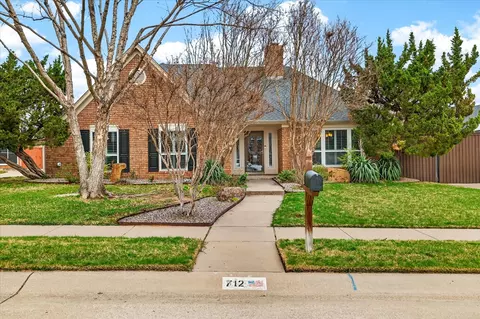 712 Shannon Ln, Highland Village, TX 75077