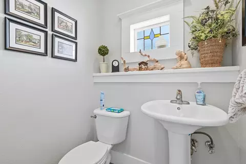 Bath - 307 Denton St E, Argyle, TX 76226 photo 1 of 6