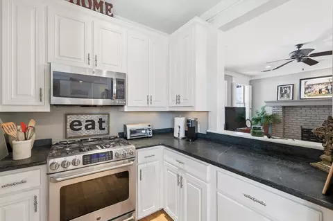 Kitchen - 307 Denton St E, Argyle, TX 76226 photo 4 of 4